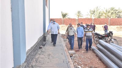 بتكلفة 500 مليون جنيه.. محافظ أسيوط يتابع عملية إنشاء المرحلة الثانية من محطة صرف صحي عرب المدابغ