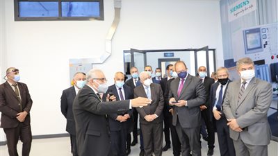 وزيرا التعليم والتجارة يشهدان افتتاح الأكاديمية العربية للتصنيع لتدريب الكوادر البشرية (فيديو)
