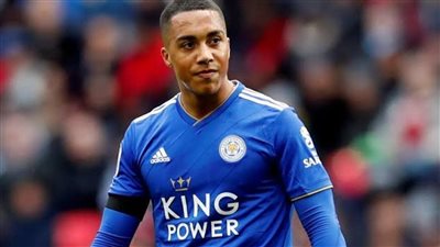 ليفربول يسعى لإنهاء ضم يوري تيليمانس قبل نهاية الميركاتو الصيفي