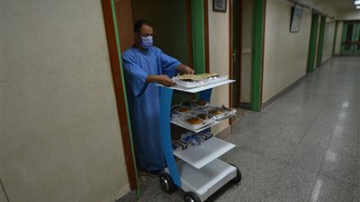 مصدر: تخصيص غرف عزل للتعامل مع حالات كورونا بكل كلية خلال امتحانات الجامعات