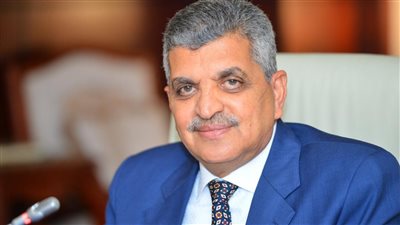 إيرادات قناة السويس ترتفع 8.6% خلال النصف الأول من العام الحالي