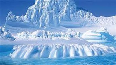 باحثون بوكالة الفضاء الأوروبية يعلنون انفصال أكبر جبل جليد في العالم