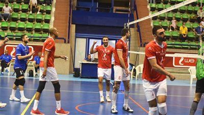 الأهلي يهزم طلائع الجيش في ختام مباريات تمهيدي دوري رجال الطائرة