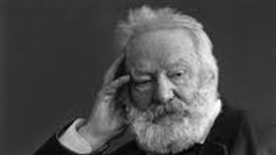 فيكتور هوجو.. أديب فرنسي يمدح الرسول