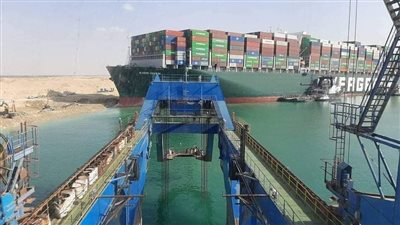 %5 فائدة تجارية.. قناة السويس تطالب بتعويضات إضافية من 