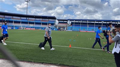 بيراميدز يصل ملعب أنيمبا