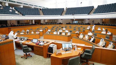 بعد مقاطعة الحكومة جلسة البرلمان اليوم.. نائب كويتي يتقدم باستجواب لرئيس الوزراء