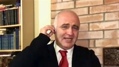 أستاذ بالأكاديمية الروسية: الفطر الأسود موجود في كل دول العالم وعلاجه بسيط (فيديو)