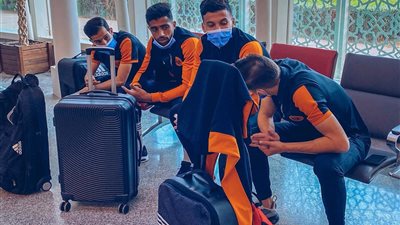 نهضة بركان يطير إلى قطر استعدادًا لمواجهة الأهلي بالسوبر الإفريقي 