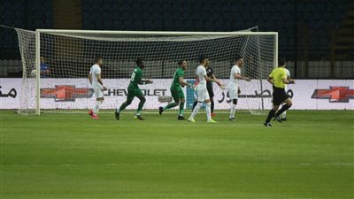 بعد مرور 30 دقيقة.. الزمالك يُسجل هدف التعادل في شباك المصري 
