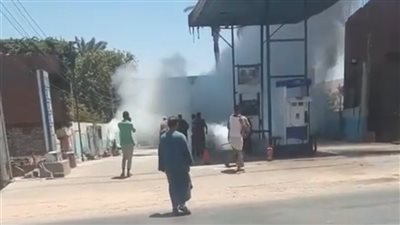 اشتعال دراجة بخارية داخل محطة وقود بسوهاج