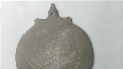 الآثار تكشف مصير نقل صلاية على شكل سلحفاة من المتحف المصري بالتحرير إلى 