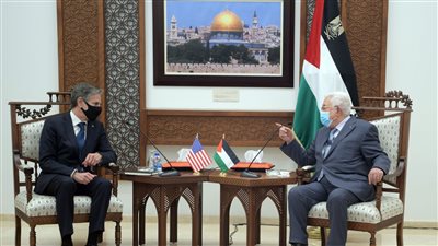 وزير الخارجية الأمريكي للرئيس الفلسطيني: إدارة بايدن تدرك أن الاحتلال هو سبب المواجهات الأخيرة