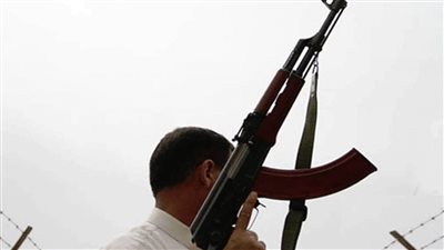 مستشفى كوم أمبو يستقبل طفل مصاب بطلق ناري من مجهول 