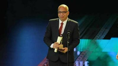 رانيا يوسف ونشوى مصطفى ومحمد يسري يدعمون شريف دسوقي بعد بتر ساقه: 