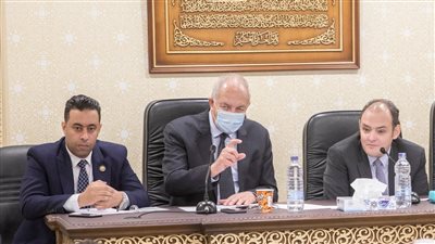 يحيى زكي يدعو 