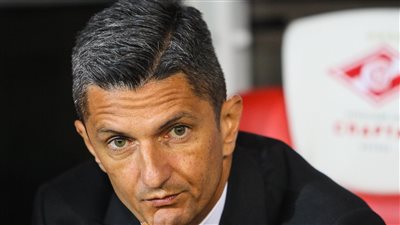 رسميًا.. تعيين رازفان لوشيسكو مديرًا فنيًا لفريق باوك اليوناني 