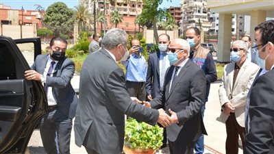 محافظ بورسعيد يستقبل وزير التموين لافتتاح وتفقد عدد من المشروعات (صور) 