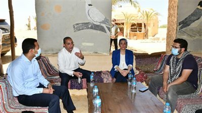 وزيرة البيئة ومحافظ الفيوم يتفقدان أعمال تطوير شلالات وادي الريان (صور)