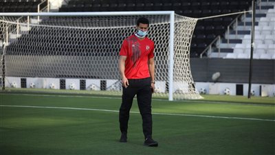 رسائل دعم من الأهلي لمحمد الشناوي بعد خطئه أمام بيراميدز (صور)