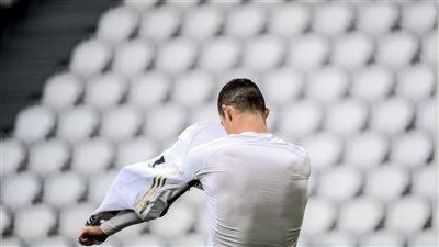 رونالدو يخبر زملاءه في يوفنتوس بمستقبله