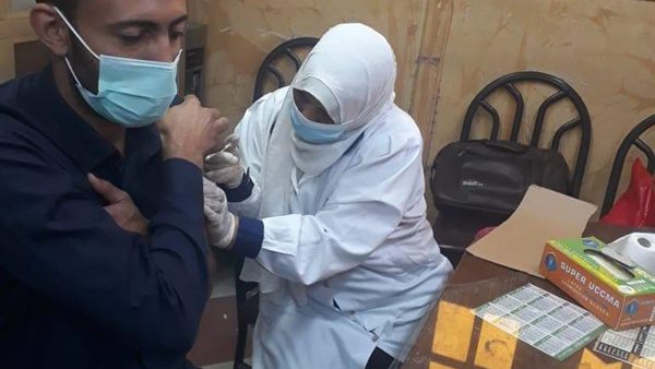 تطعيم المحامين بلقاح