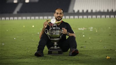 نادر شوقي يكشف مصير وليد سليمان مع الأهلي