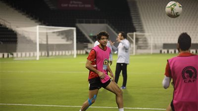 محمد هاني يظهر في التتش لبدء برنامجه التأهيلي