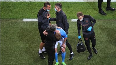 تشيلسي يدعم دي بروين بعد إصابته