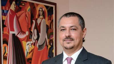 بعد غرق رئيس الاستخبارات الأسبق.. العثور على جثة السفير الأوكراني في جزيرة سياحية بتايلاند