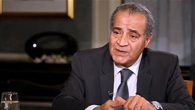 التموين تكشف أسباب زيادة سعر عبوة الزيت 4 جنيهات (فيديو) 