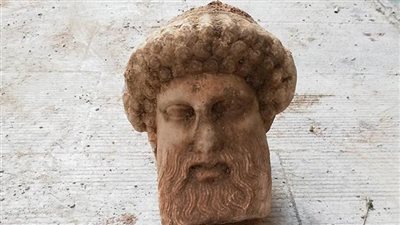 اليونان تواصل البحث عن كنوز أثرية تحت شوارعها