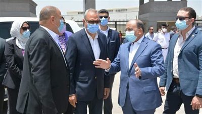 وزير التنمية المحلية ينقل 3 رؤساء مراكز ومدن لوظائف إدارية بالمحافظات 