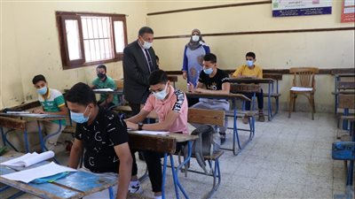 تعليم الجيزة تكشف حقيقة وفاة 3 طلاب بالإعدادية بسبب التزاحم