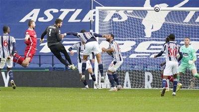 رسميًا.. أليسون يفوز بجائزة هدف الموسم في ليفربول متفوقًا على صلاح