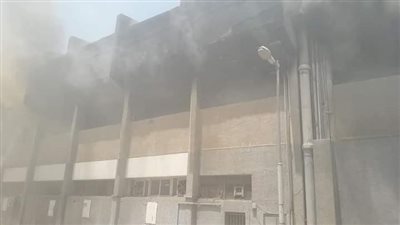 أول صور لحريق المدرجات القديمة لملعب التتش بالنادي الأهلي