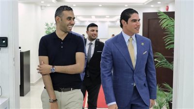 أحمد أبو هشيمة يزور مقر 