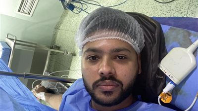 محمد شاهين يطمئن جمهوره على حالته الصحية بعد خضوعه لعملية رباط صليبي