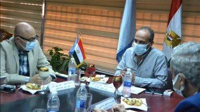 اللجنة الثقافية لمعرض القاهرة الدولي للكتاب تناقش برنامج الفعاليات الفنية (صور)