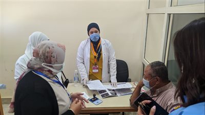 الكشف على 1700 مريض خلال قافلة شاملة بمركز بدر في البحيرة