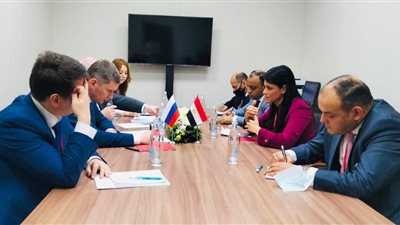 وزيرة التعاون الدولي تناقش مشاركة روسيا في إنشاء 50 صومعة لتخزين الحبوب