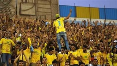 لاستخراج التذاكر.. بدء توافد جماهير الإسماعيلي إلى مقر النادي بعد وصول مندوبي تذكرتي