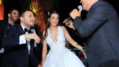 عمرو دياب يشعل حفل زفاف نجل محمد أبو العينين بحضور كبار الشخصيات (صور)