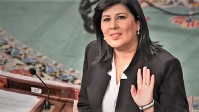 نائب يعتدي على رئيسة الحزب الدستوري الحر في البرلمان التونسي 