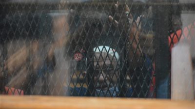 حضور دفاع قيادات الإخوان قبل أولى جلسات محاكمتهم في أحداث المنصة