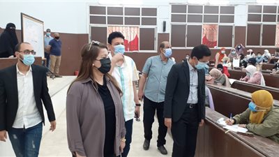 الجيزاوي يتابع سير عملية امتحانات كليتي التربية الرياضية والآداب بجامعة بنها (صور) 