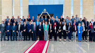 اختتام الدورة التدريبية لأعضاء النيابة الإدارية (صور)