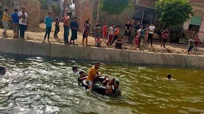 مصرع طفل غرقًا في حادث انقلاب تروسيكل داخل إحدى الترع بسوهاج