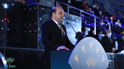 إيهاب أمين يفوز برئاسة الاتحاد الإفريقي للجمباز