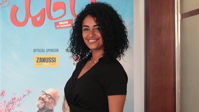 نانسي صلاح: 